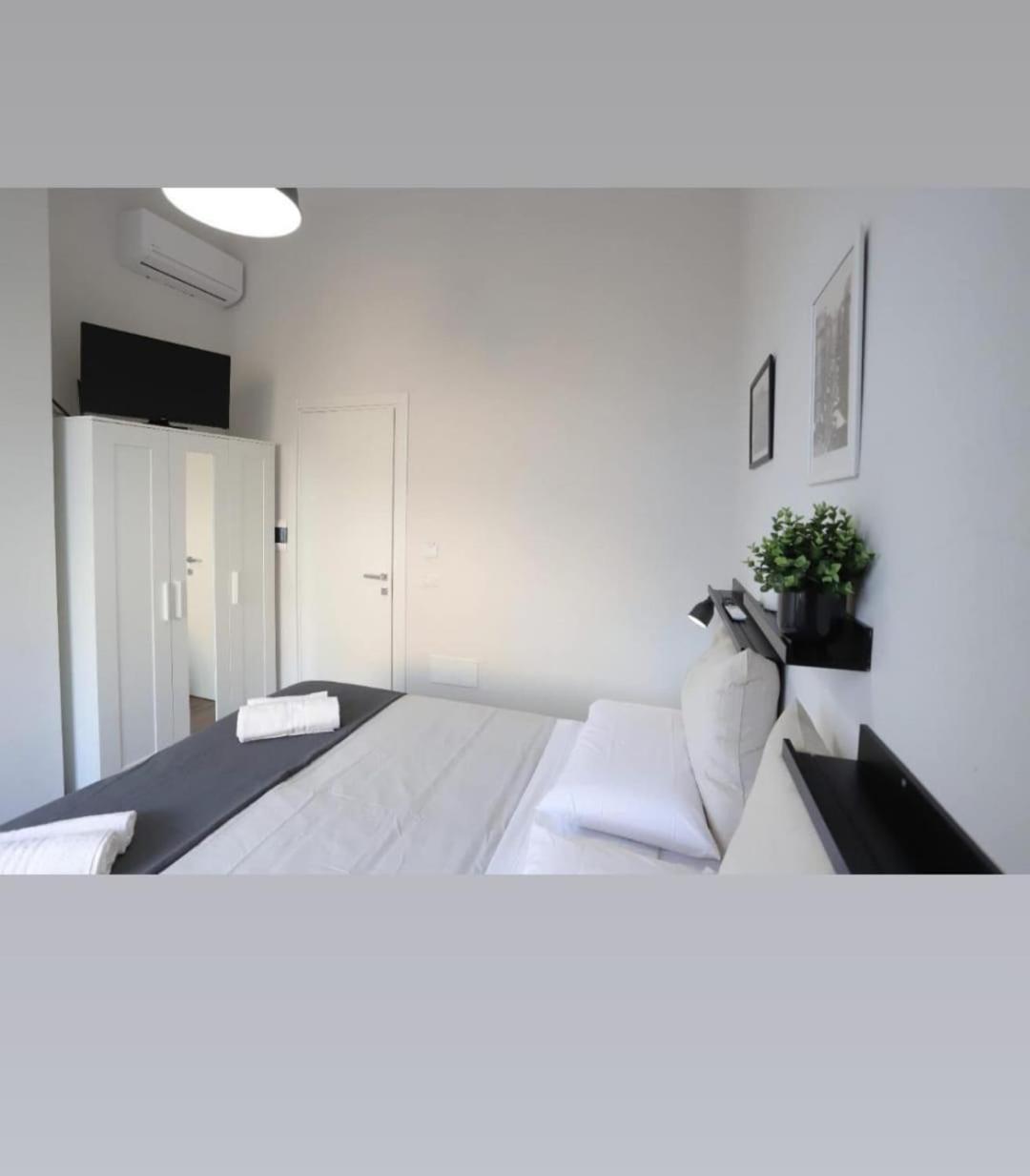 Tammurriata Nera Bedroom Napoli Exterior foto